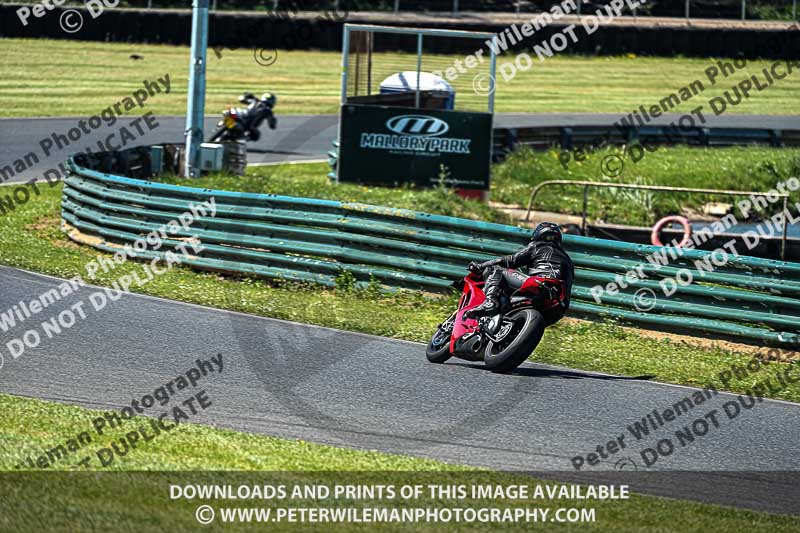 enduro digital images;event digital images;eventdigitalimages;mallory park;mallory park photographs;mallory park trackday;mallory park trackday photographs;no limits trackdays;peter wileman photography;racing digital images;trackday digital images;trackday photos